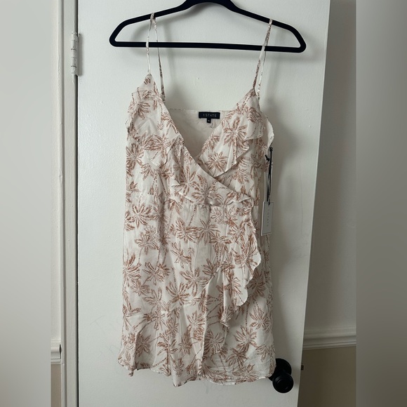 1.State Women's Printed Faux Wrap Front Ruffle Romper - Picture 4 of 5